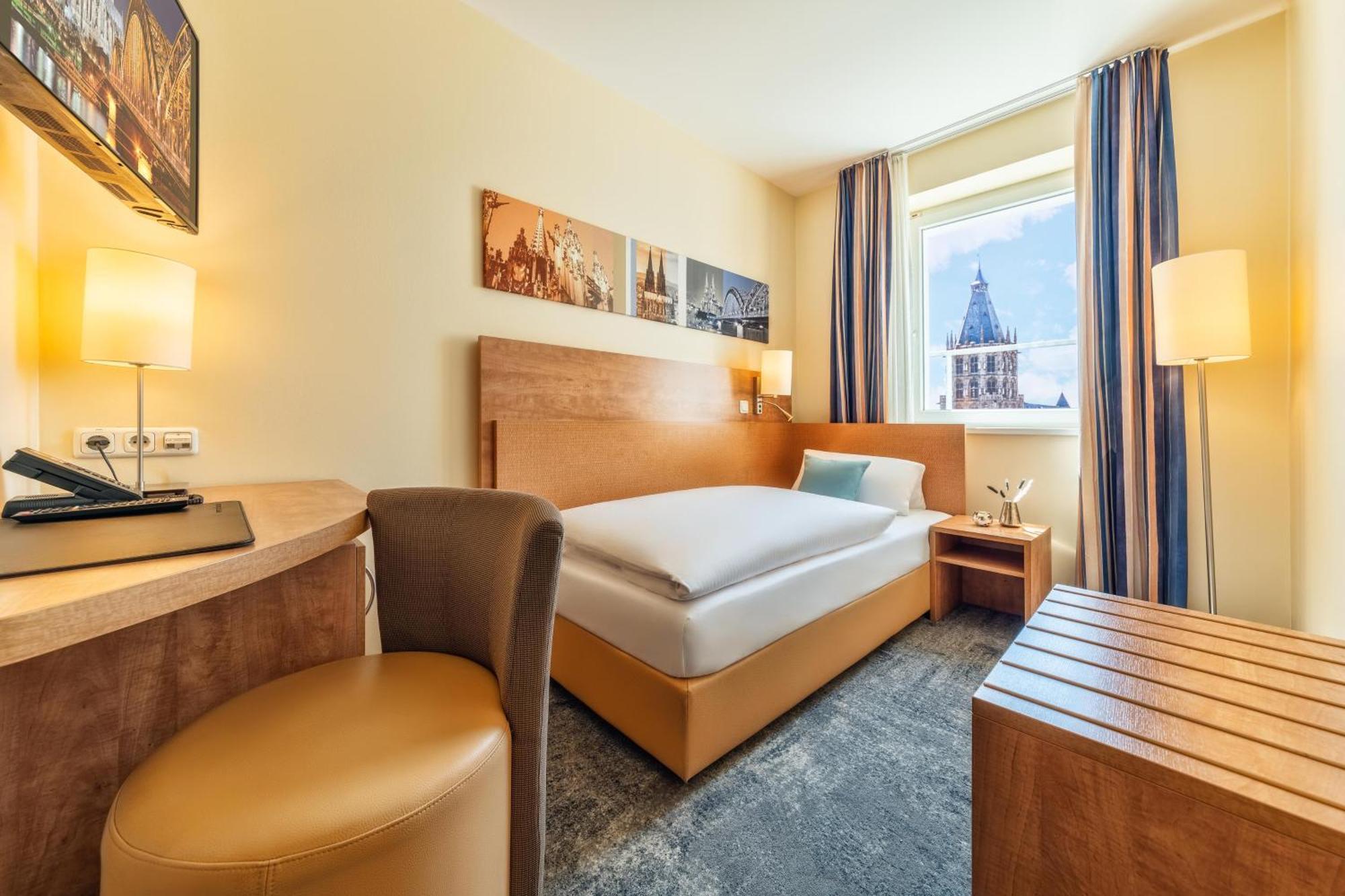 Cityclass Am Dom 4* Colonia